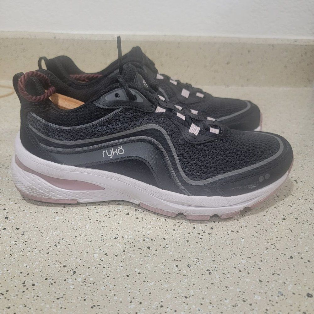 Ryka Womens Belong Fitness Athletic and Training Shoes Sneakers Size 6.5 W
